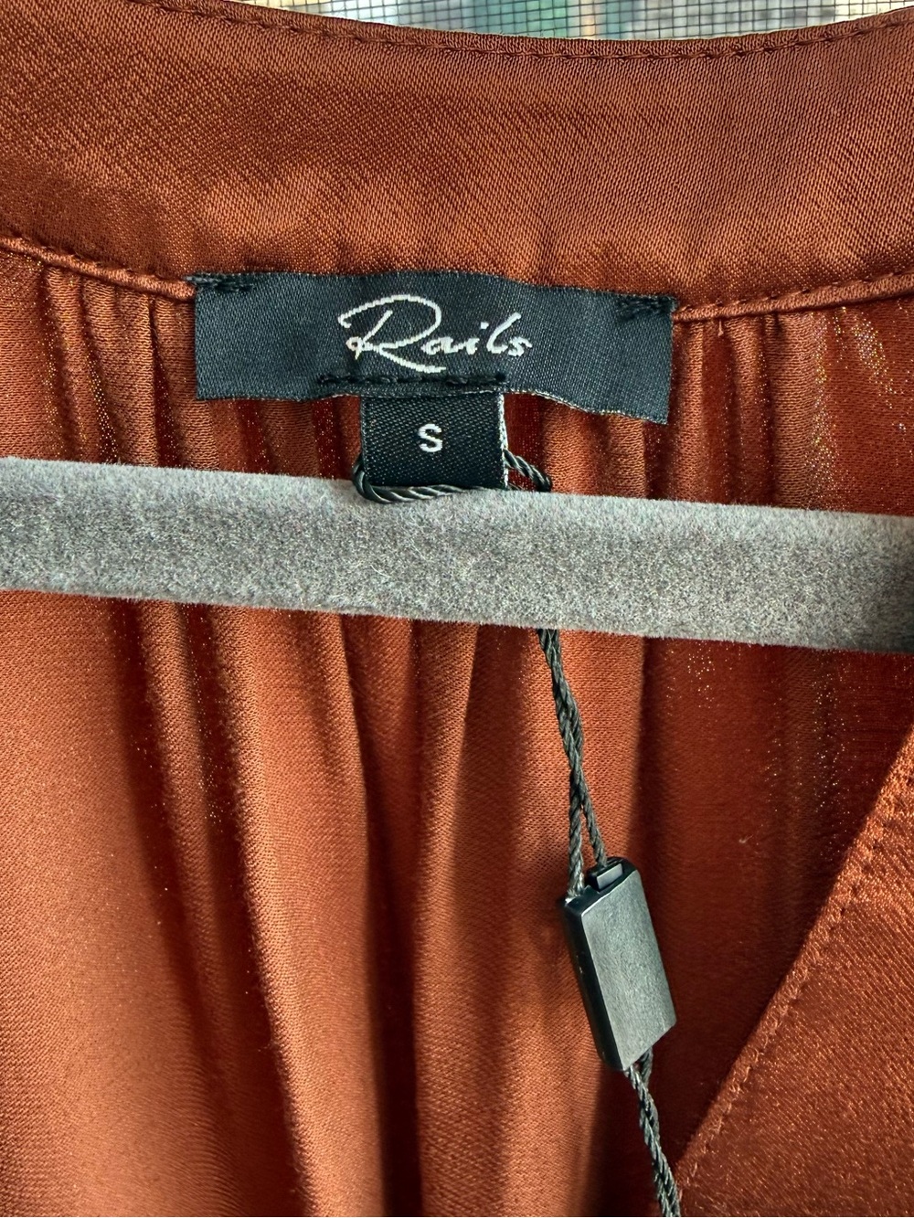 NWT Rails Women’s Satin V-Neck Long Sleeve Wynna Blouse in Copper Brown  - Small - Picture 6 of 11